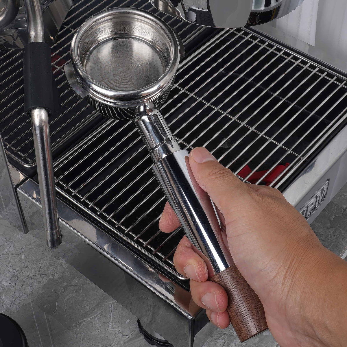 IKAPE Openwork Bottomless Portafilter
