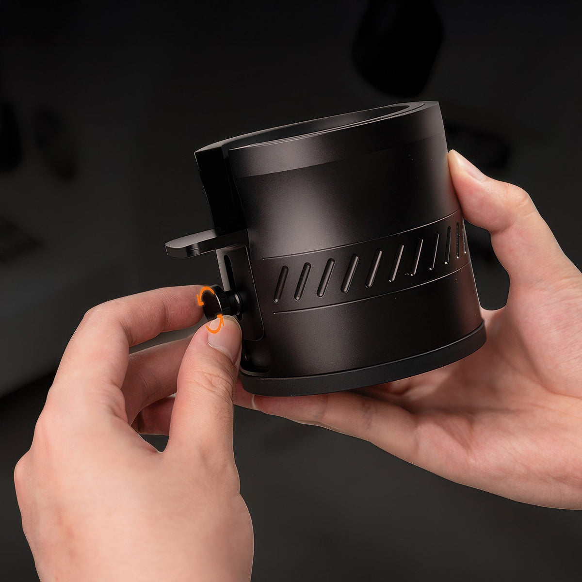 Feepie Adjustable Tamping Stand