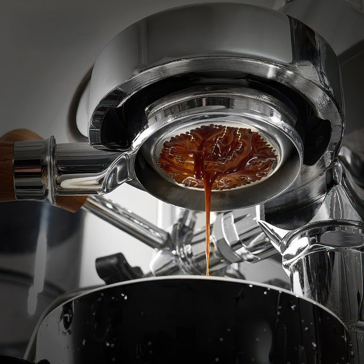 IKAPE Bottomless Portafilter, Solid Wood Handle